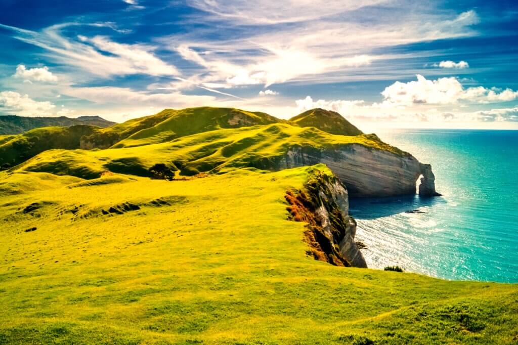 International Shipping From Ireland: Expanded Ireland Outbound Service And New Partnerships - FlavorCloud